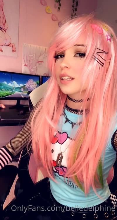 Belle Delphine Listening To 50 Cent Music