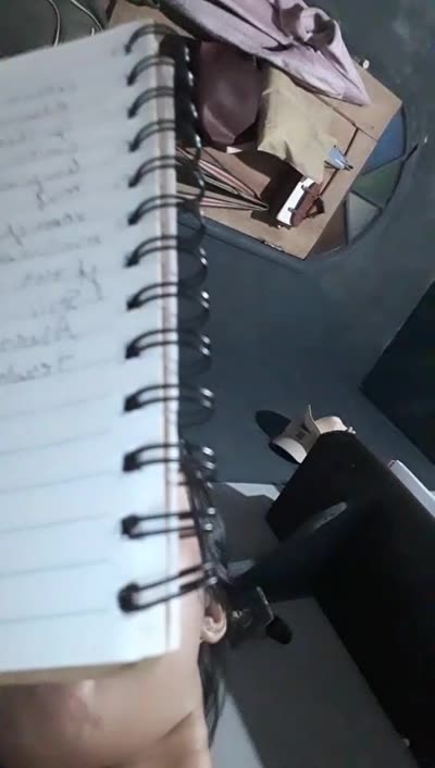 Dirty Girl Peach Jars Rubs Her Pussy Until It’s Dripping Wet