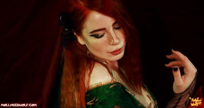 MollyRedWolf As Triss Uses Dildos To Masturbate