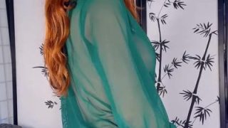 Kinky Amouranth Shows You Her Tits And Jerks Off A Dildo