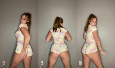 Carrot Cake Gives You A Killer View On Her Tits, Ass, And Pussy