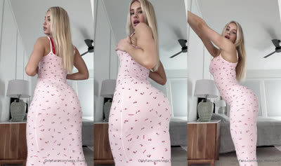 Vega Thompson Has A Big Ass