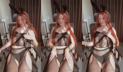 Magic Alice Rubs Her Clit In Lingerie