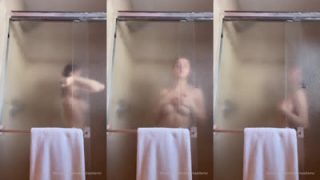 Amelia Adams Teasing In The Shower
