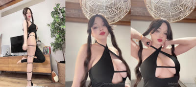 Fitbunbabe Dreams Of Sucking A Cock