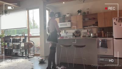 Maid Ivory Fox Gets Fucked By Her Boss In The Kitchen