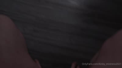 Kinky Mistress Gets Cum On Her Face