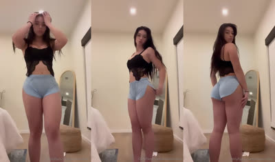 Teen Aishah Sofey Seducing With Her Tight Clothing