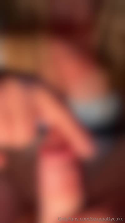 Sexypattycake Teases How She She Sucks Dick As Cinderella