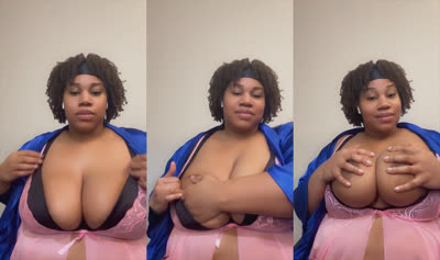 Busty Black Ebony Sonyaraw And Her Massive Tits
