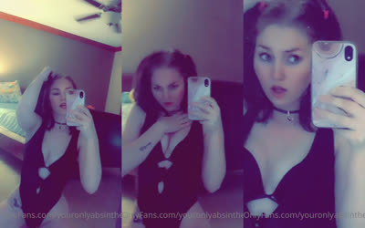 Youronlyabsinthe Teasing In The Mirror In A Tight Swimsuit