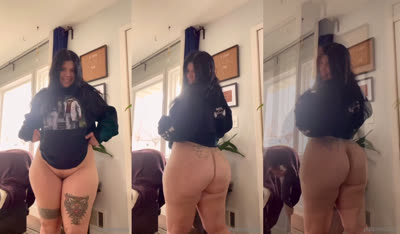 Jadehascake_Vip’s Tits Reveal