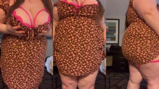 Big_Beautiful_Emme Strips Down Slowly