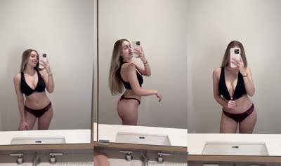 Leahfitxx Films Her Natural Sexy Body
