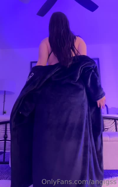 Angigss Strips Off Her Clothes