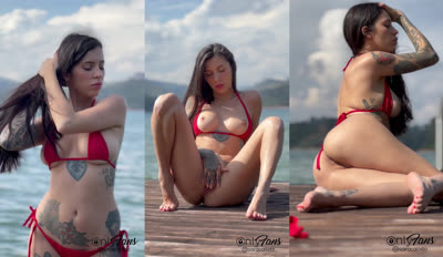 Sara Calixto Fingers Herself On A Raft