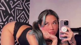 Hot Filipina6999 Twerks Her Ass On The Bed
