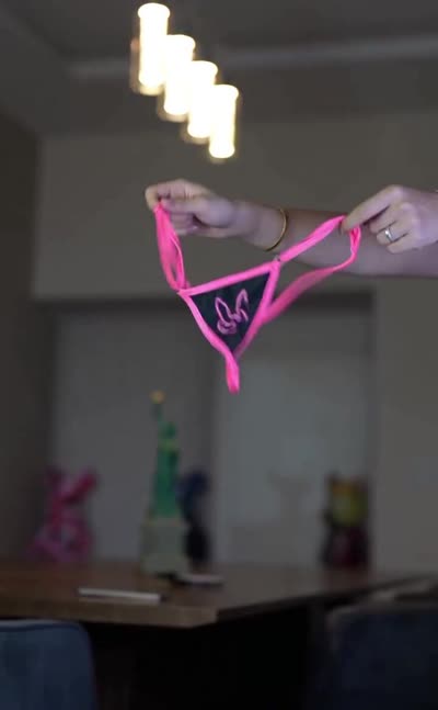 Adriana Olivarez Shows Body In A Thong