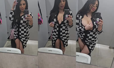 Lizbeth Rodriguez Teases Under Her Dress