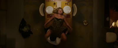 Florence Pugh Gets Eaten Out On A Table