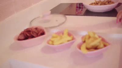 Larissasumpani Has A Lesbian Threesome In The Kitchen