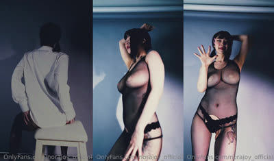 Norajoy_Official’s Kobeni Cosplay Sexy Dance